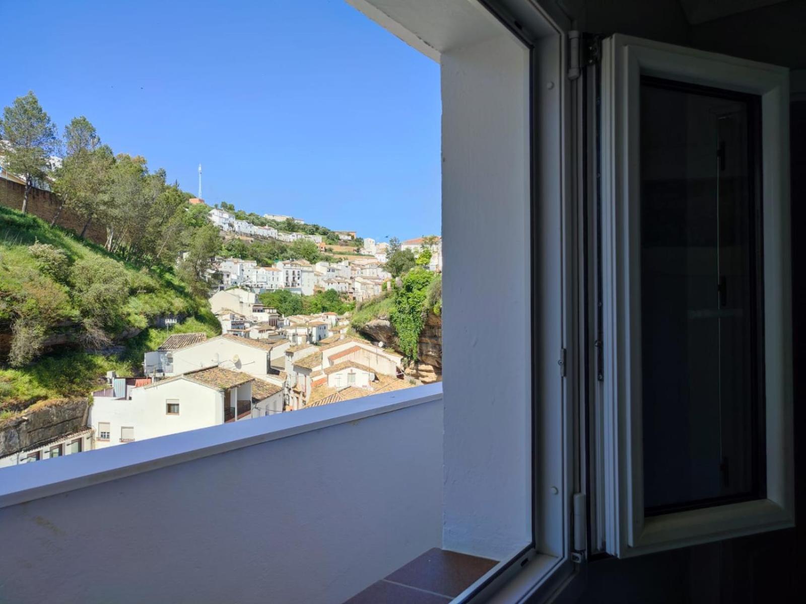 La Rosa Gris Apartment Setenil De Las Bodegas Exterior photo